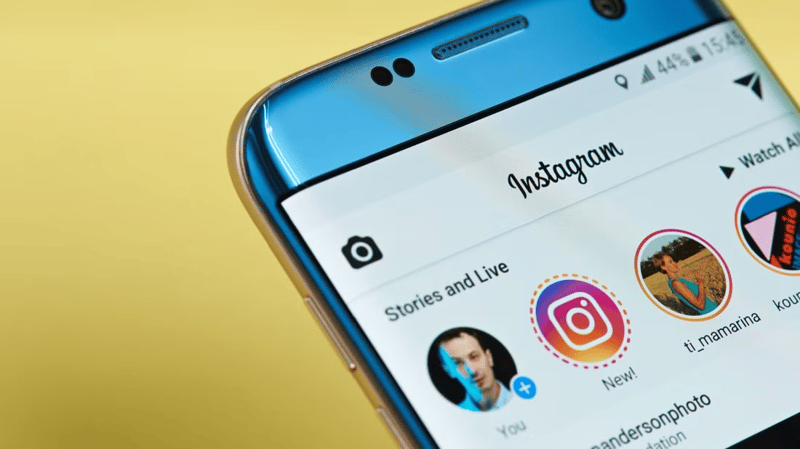 How to View Instagram Stories Anonymously with TempMail